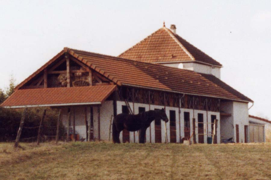 haras terminé en 1993